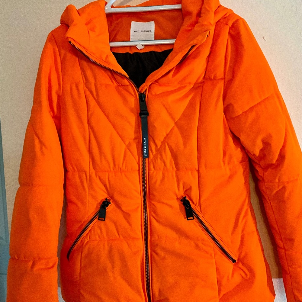 AVEC LES FILLES orange puffer jacket Medium